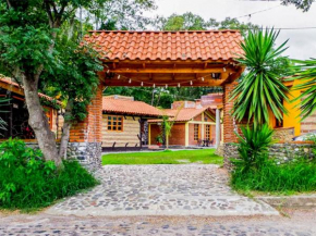 Cabañas del Bosque by Rotamundos
